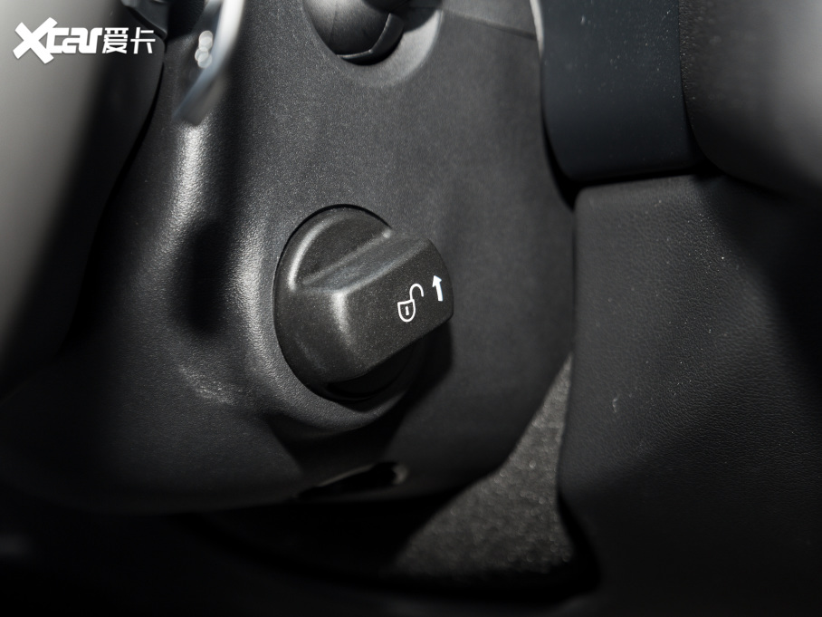 2021ݱXFL 2.0T P200 (q)ӢA