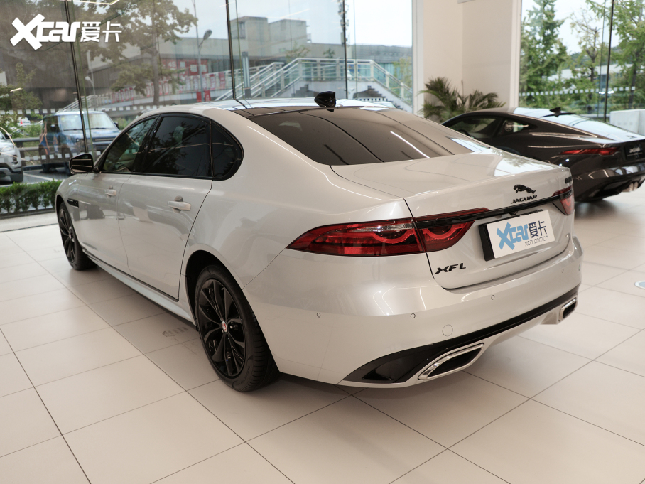 2021ݱXFL 2.0T P250 ׺\Ӱ