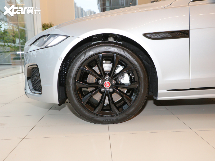 2021ݱXFL 2.0T P250 ׺\Ӱ