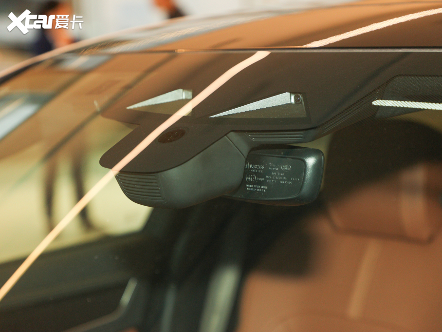 2021ݱXFL 2.0T P250 ׺\Ӱ