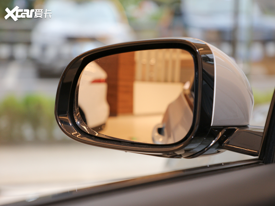 2021ݱXFL 2.0T P250 ׺\Ӱ