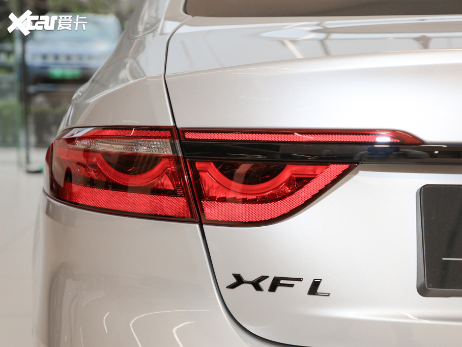 2021ݱXFL 2.0T P250 ׺\Ӱ