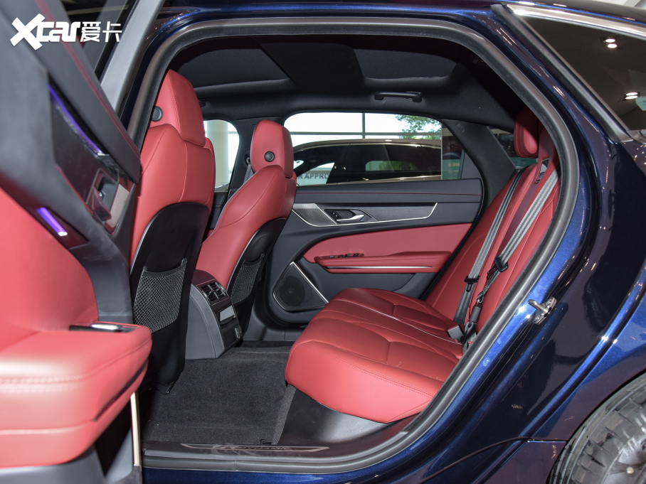 2021ݱXFL 2.0T P250 򌾫Ӣ\Ӱ