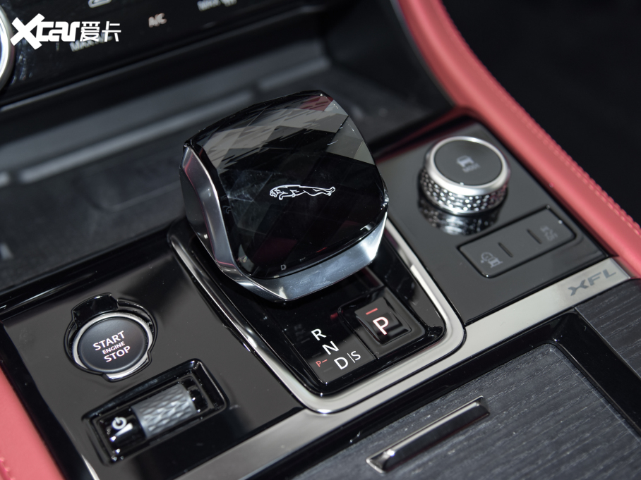 2021ݱXFL 2.0T P250 򌾫Ӣ\Ӱ