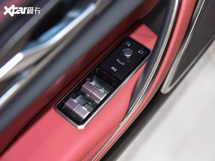 2021ݱXFL 2.0T P250 򌾫Ӣ\Ӱ