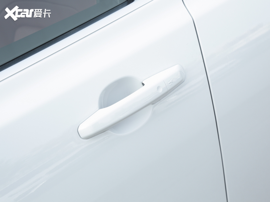 2022ݱXFL 2.0T P250 򌾫Ӣ\Ӱ