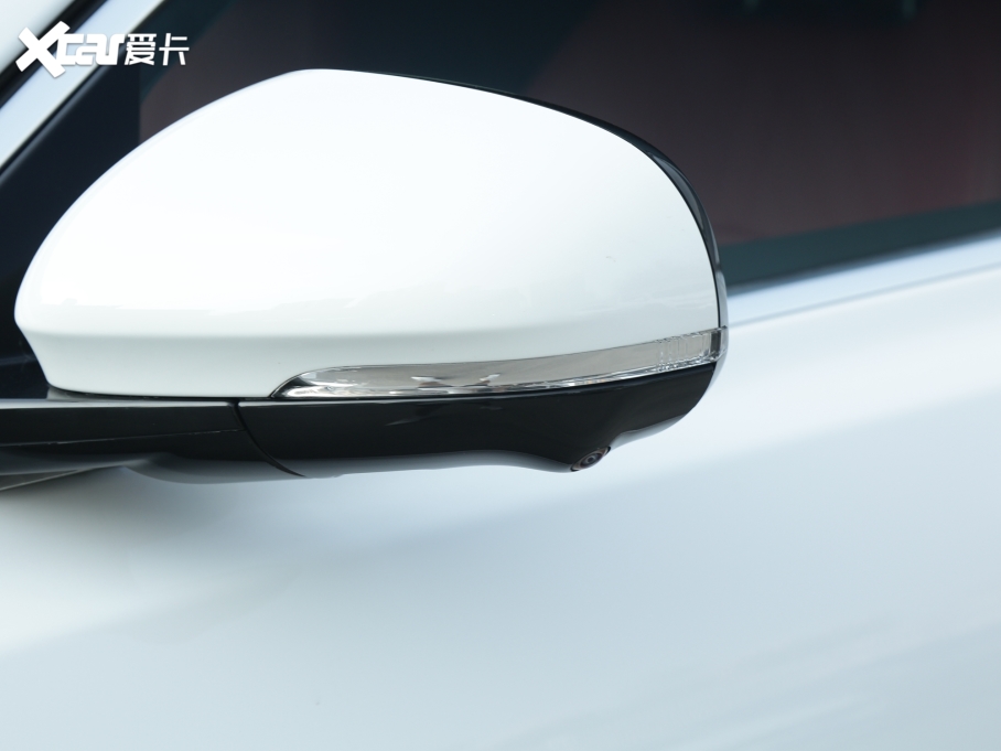 2022ݱXFL 2.0T P250 (q)Ӣ\(yn)(dng)