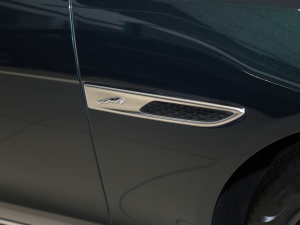 20212.0T P300 Ş\Ӱ (ji)^