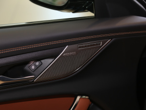 20212.0T P300 (q)Ş\Ӱ g