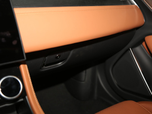 20212.0T P300 (q)Ş\Ӱ g