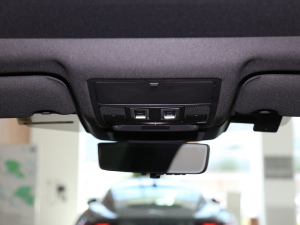 20212.0T P300 Ş\Ӱ g