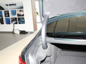 20212.0T P300 Ş\Ӱ g