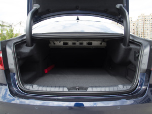 20212.0T P200 򌾫ӢA g