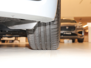 20212.0T P250 (q)׺\Ӱ (x)(ji)^