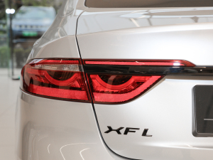 20212.0T P250 (q)׺\Ӱ (x)(ji)^