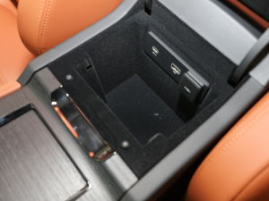 20212.0T P250 ׺\Ӱ g