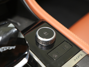 20212.0T P250 ׺\Ӱ п؅^