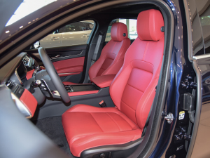 2021款2.0T P250 两驱精英运动版 主驾驶座椅