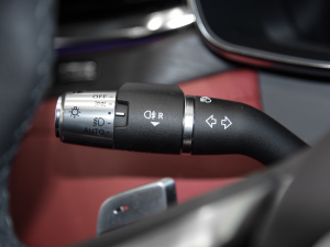 20212.0T P250 򌾫Ӣ\Ӱ п؅^