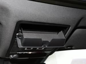 20222.0T P250 򌾫Ӣ\Ӱ g