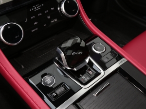 2022款2.0T P250 两驱精英运动版 换挡杆