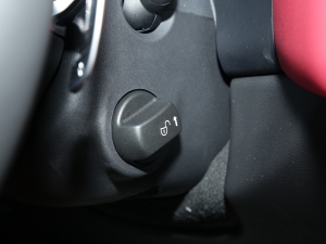 20222.0T P250 (q)Ӣ\Ӱ п؅^(q)