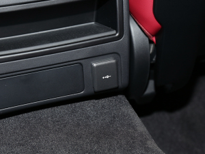 20222.0T P250 򌾫Ӣ\Ӱ п؅^