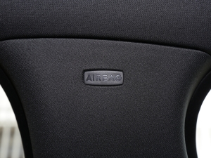 20222.0T P250 򌾫Ӣ\Ӱ п؅^