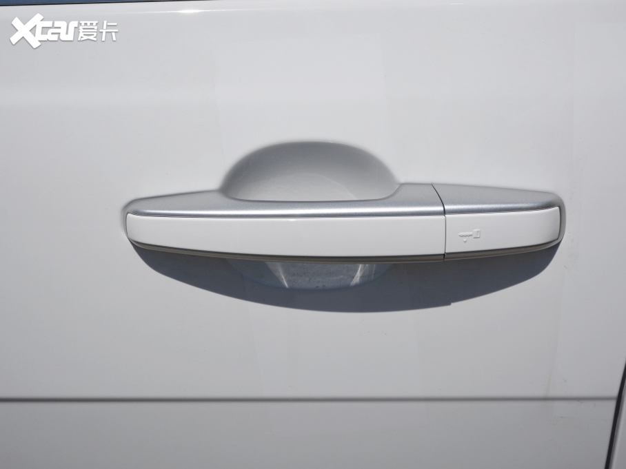 2021ݱXEL 2.0T 200PS R-DYNAMIC ഺ\Ӱ