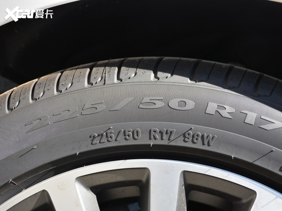 2021ݱXEL 2.0T 200PS R-DYNAMIC ഺ\Ӱ