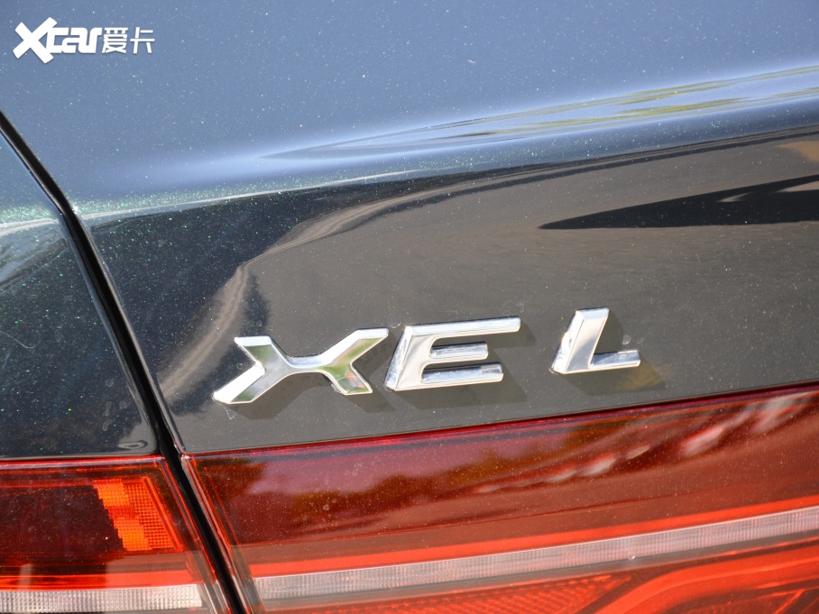 2021ݱXEL 2.0T 250PS R-DYNAMIC SM(jn)ȡ\(yn)Ӱ