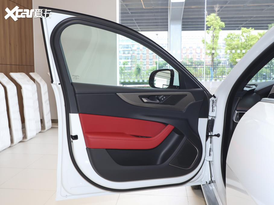 2021ݱXEL 2.0T 250PS R-DYNAMIC SM(jn)ȡ\(yn)(dng)