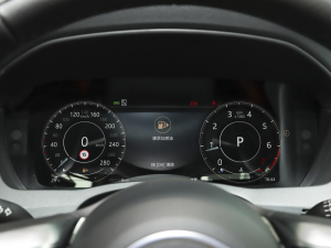 2021款2.0T 250PS 曜黑运动版 仪表