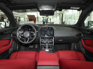 2021款2.0T 250PS 曜黑运动版 内饰全景