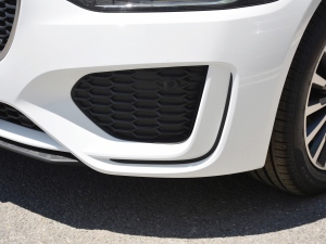 20212.0T 200PS R-DYNAMIC ഺ\Ӱ (ji)^