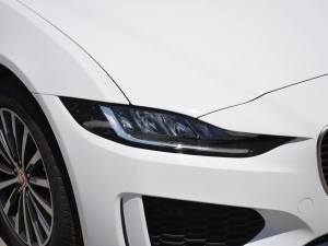 20212.0T 200PS R-DYNAMIC ഺ\Ӱ (ji)^