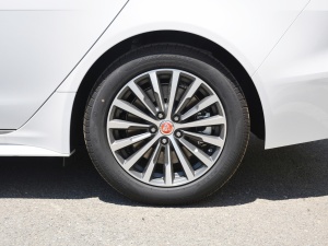 20212.0T 200PS R-DYNAMIC ഺ\Ӱ ^