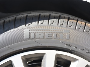 20212.0T 200PS R-DYNAMIC ഺ\Ӱ ݆̥Ʒ