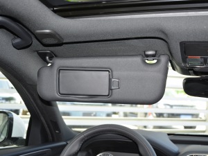 20212.0T 200PS R-DYNAMIC ഺ\Ӱ g