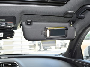 2021款2.0T 200PS R-DYNAMIC 青春运动版 空间座椅