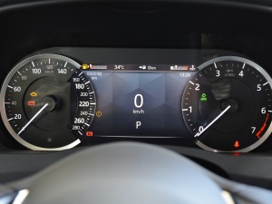 20212.0T 200PS R-DYNAMIC ഺ\Ӱ п؅^