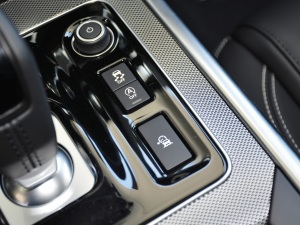 2021款2.0T 200PS R-DYNAMIC 青春运动版 中控区
