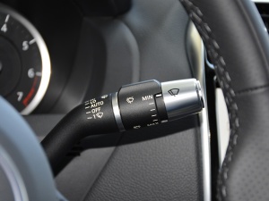 2021款2.0T 200PS R-DYNAMIC 青春运动版 中控区