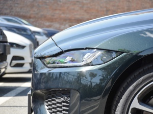 20212.0T 250PS R-DYNAMIC SMȡ\Ӱ ^