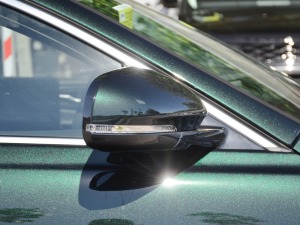 20212.0T 250PS R-DYNAMIC SM(jn)ȡ\(yn)Ӱ (x)(ji)^