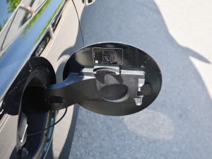 20212.0T 250PS R-DYNAMIC SM(jn)ȡ\(yn)Ӱ (x)(ji)^