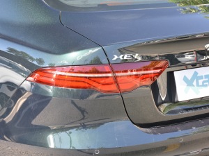 20212.0T 250PS R-DYNAMIC SM(jn)ȡ\(yn)Ӱ (x)(ji)^