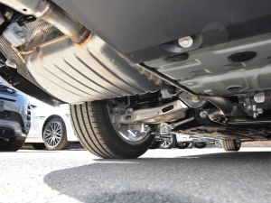 20212.0T 250PS R-DYNAMIC SM(jn)ȡ\(yn)Ӱ (x)(ji)^