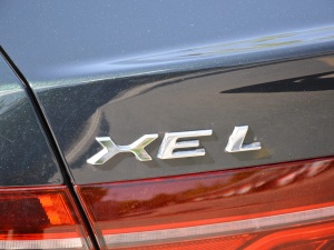 20212.0T 250PS R-DYNAMIC SM(jn)ȡ\(yn)Ӱ (x)(ji)^