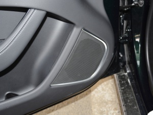 20212.0T 250PS R-DYNAMIC SMȡ\Ӱ g